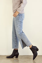 Load image into Gallery viewer, Donna Jeans