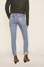 Load image into Gallery viewer, Lovely Pepa Collection | Leon Jeans