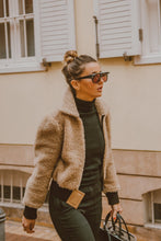 Load image into Gallery viewer, Laurel Jacket - Tan